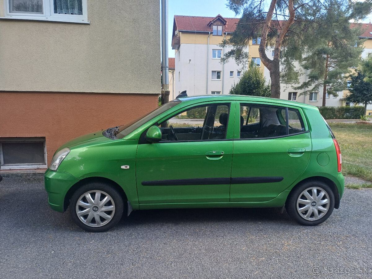 Kia picanto 1.1,benzín, rok výroby 2007 - 7