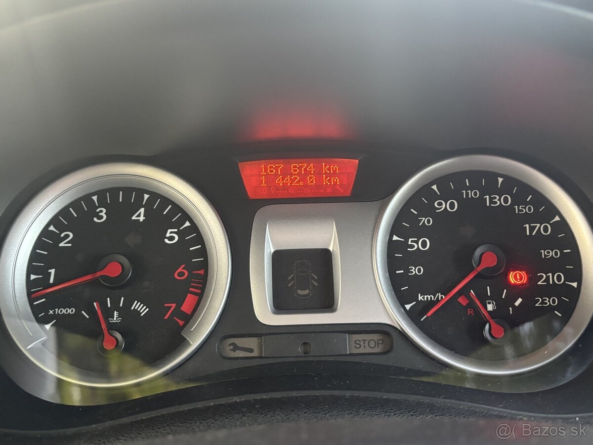 Renault clio 3, 1.2 benzín - 7