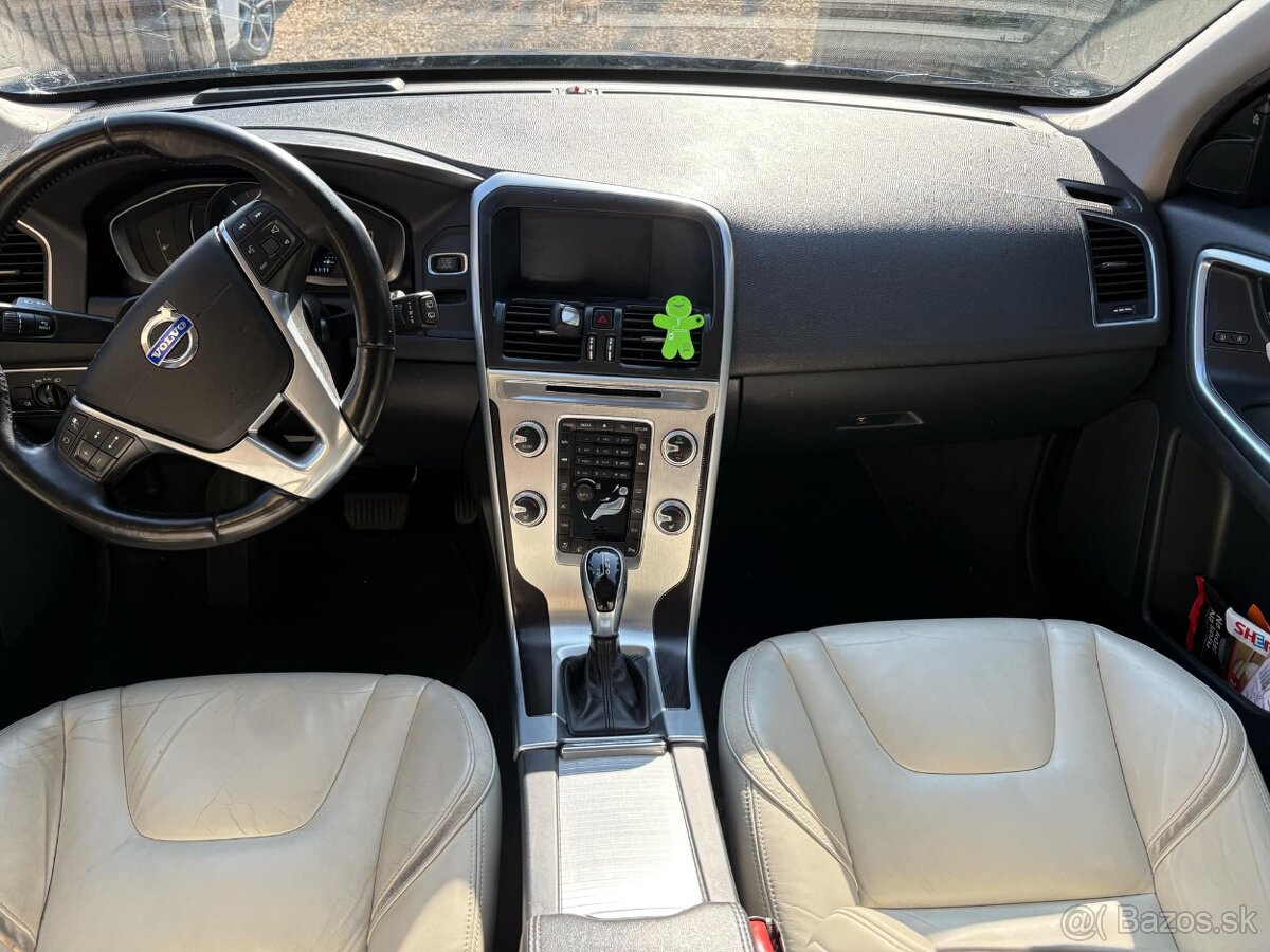 Volvo XC60 - 7