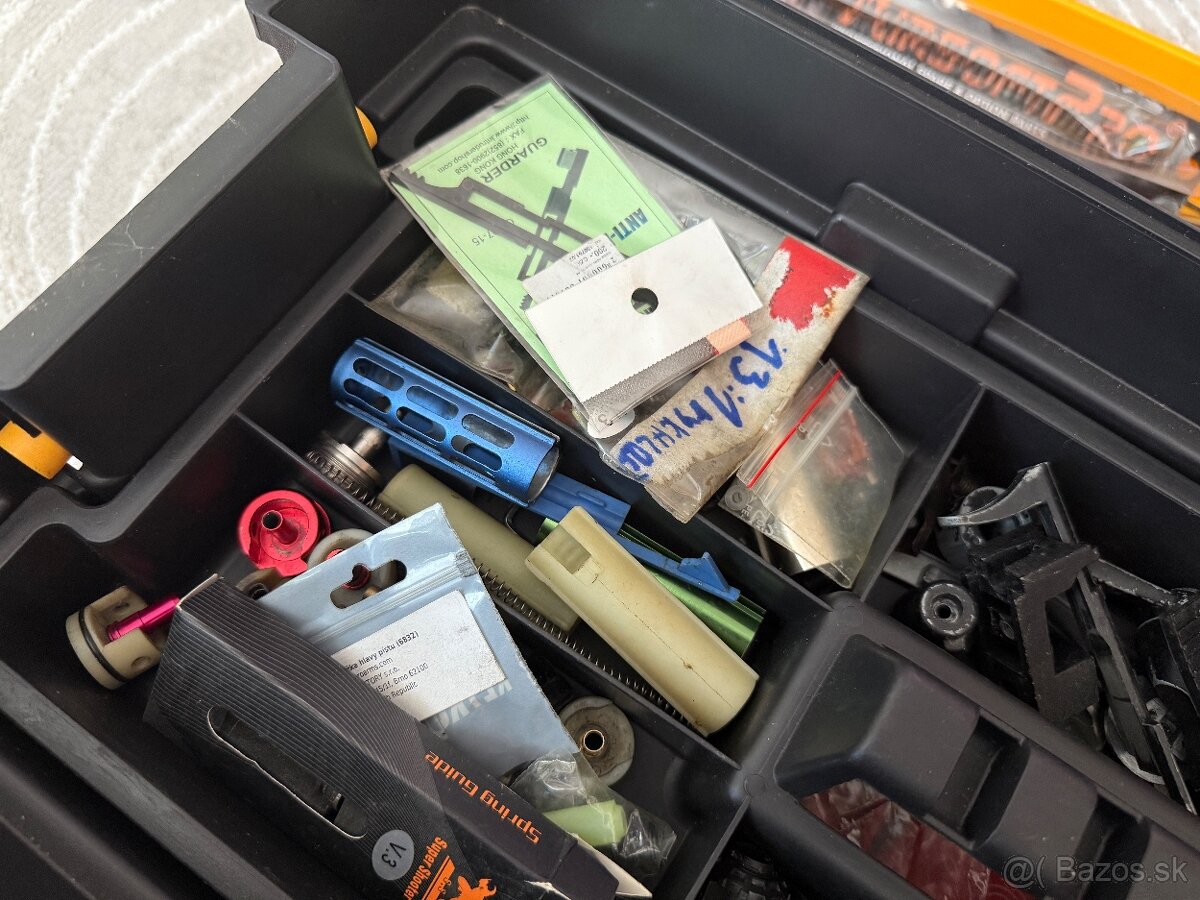 Kufrík s príslušenstvom na airsoft - 7