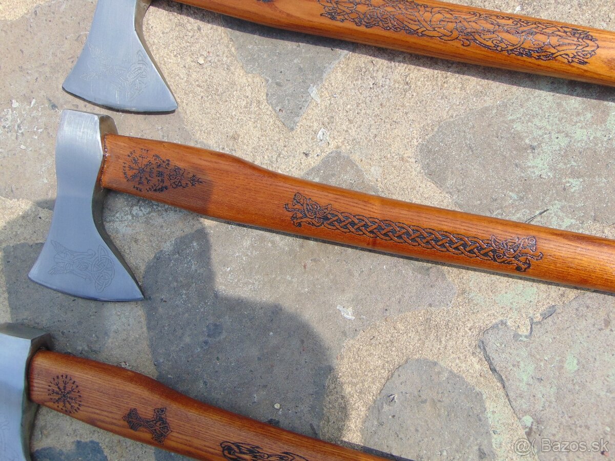 predám viking sekeru s motývmi - 7
