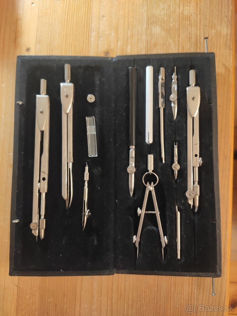 Predam logaritmicke pravitko a rysovacie supravy - 7