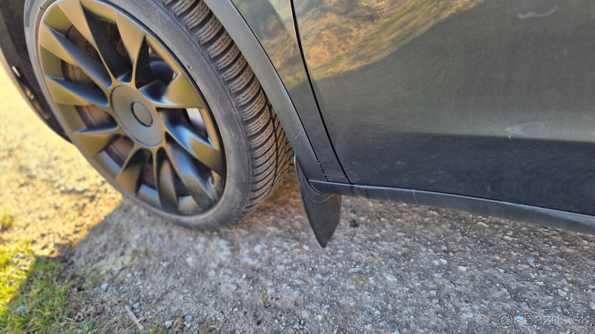 Tesla Model Y Long Range Dual Motor – 09/2021, TOP STAV - 7