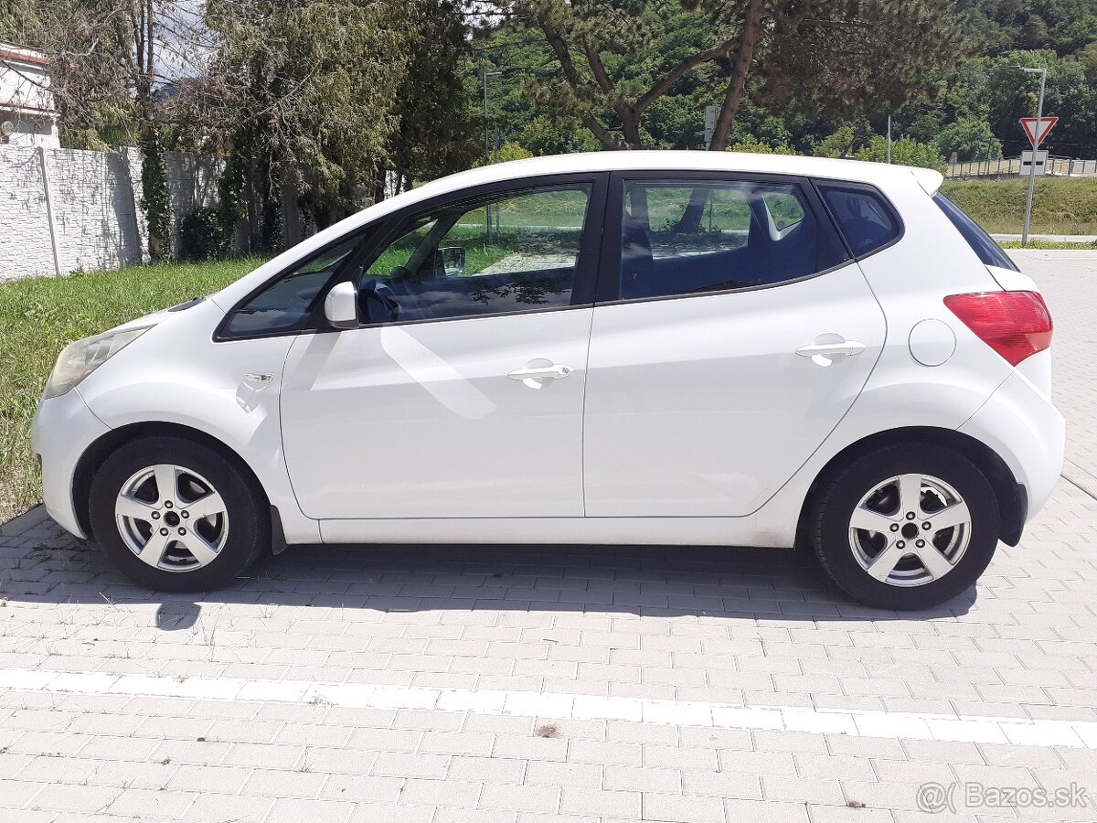 Kia Venga 1.4 crdi 55kw - 7