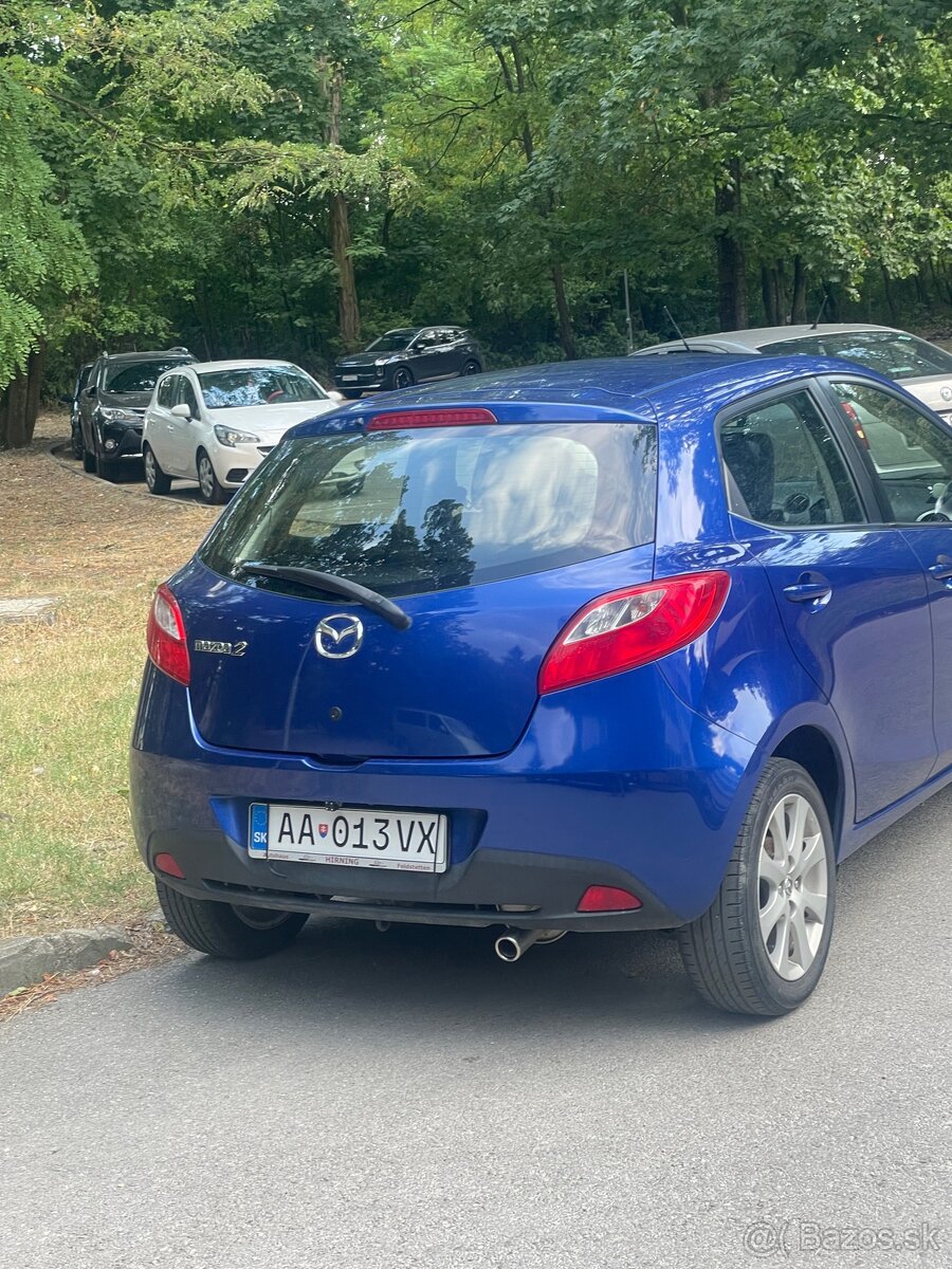 Mazda 2 - 7