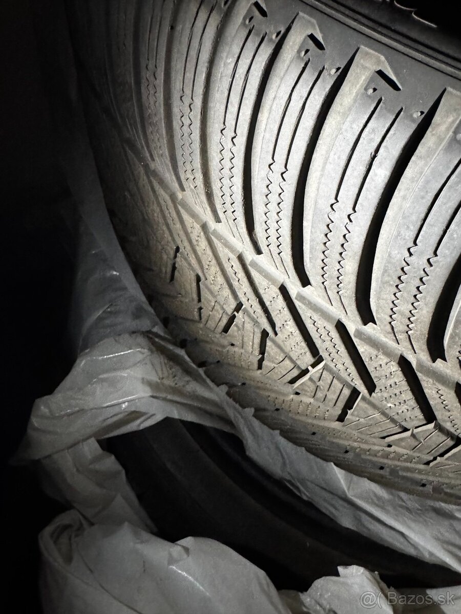 Predám následovné zimné gumy - 7