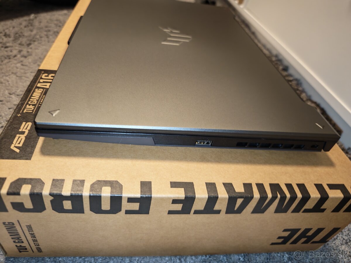 Asus Tuf Gaming - 7