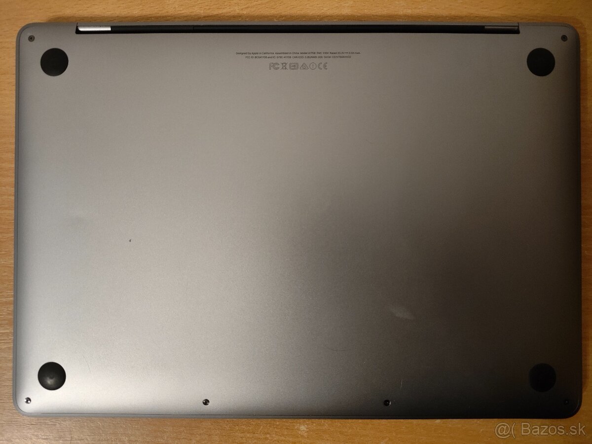 MacBook Pro 2017 | i5 • 8GB • 128GB SSD - 7