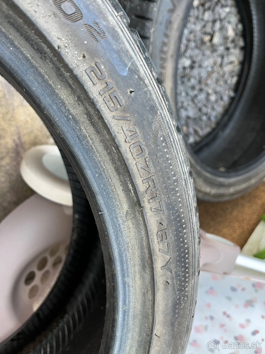 215/40 R 17 hankook - 7