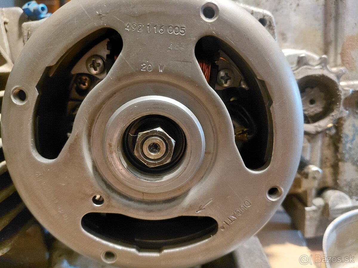 Motor Manet Korádo - 7