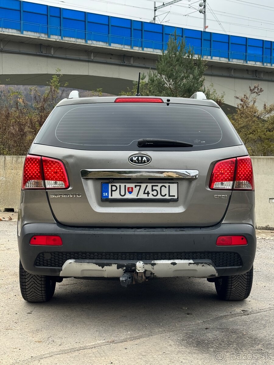 Kia Sorento Sorento 2.2 CRDi 4WD 7-miestne - 7