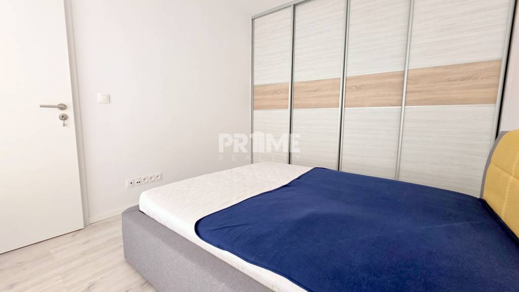 MODERNÝ 2i, SLNEČNICE, BALKÓN, PARKING, Zuzany Chalupovej,Pe - 7