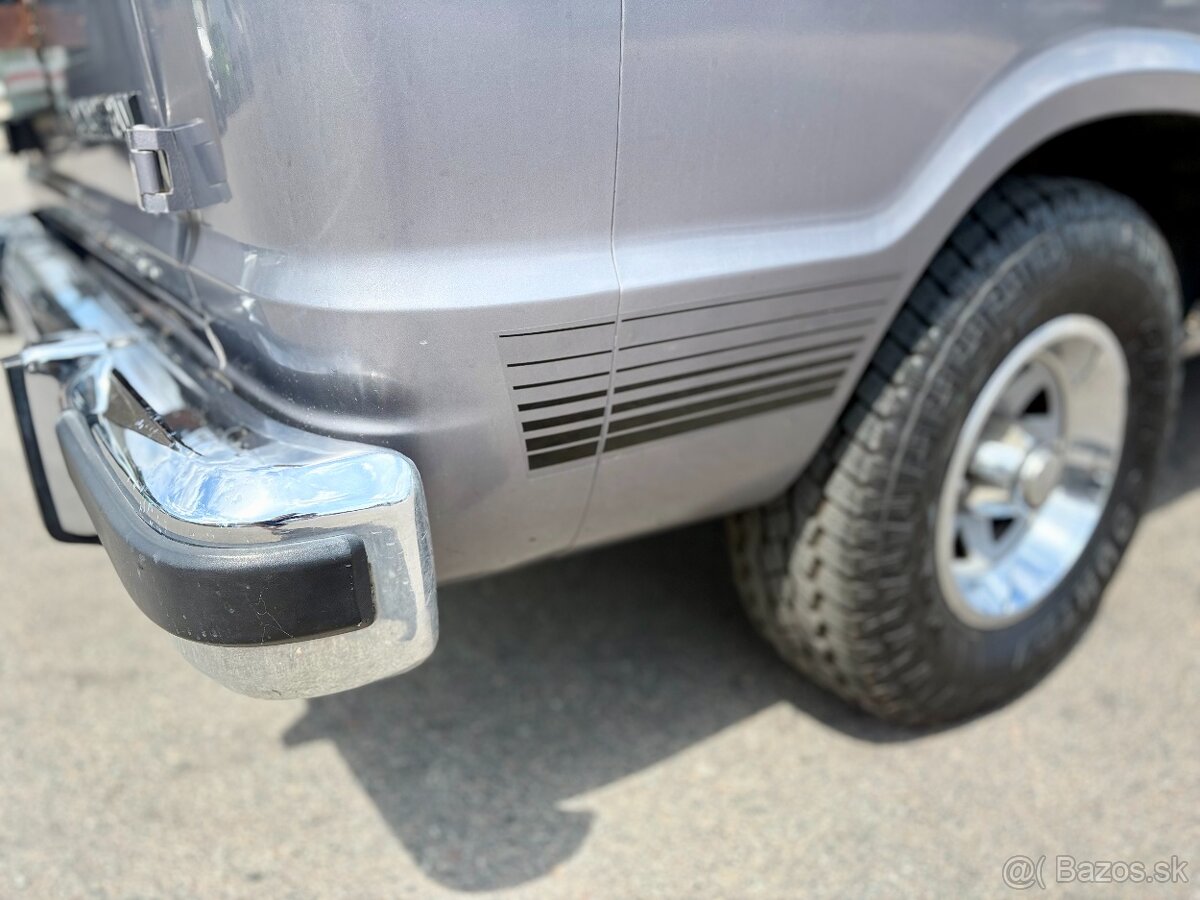 1989 Dodge B-250 RAM VAN Bivouac Conversion | PERFEKTNÍ STAV - 7