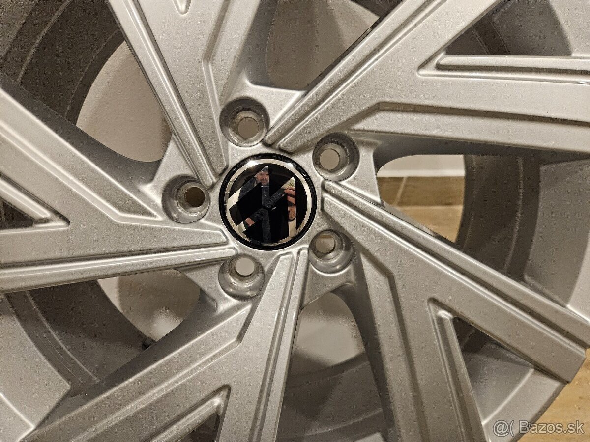 Atraktívne, originálne disky VW - 5x112 r18 - 7