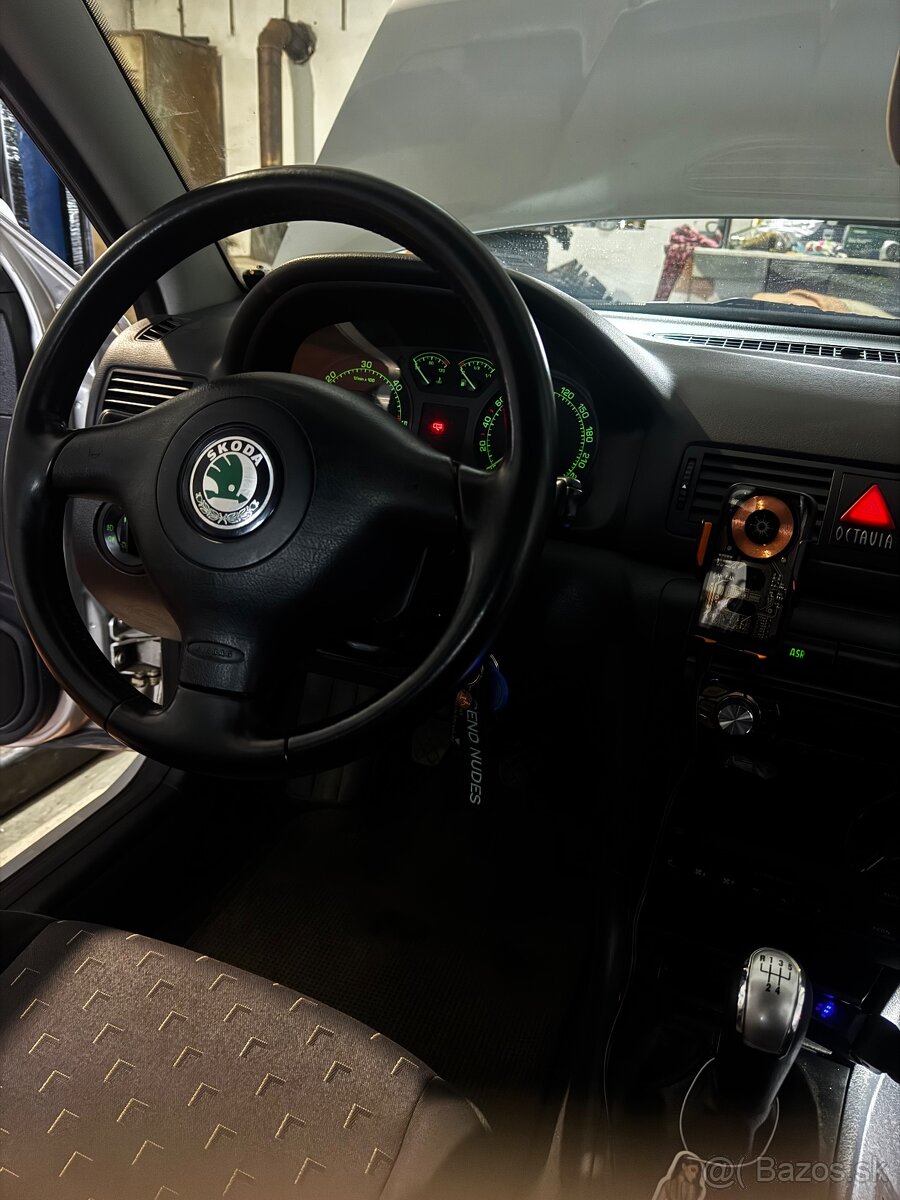 Škoda Octavia 1.9TDI 81kw - 7