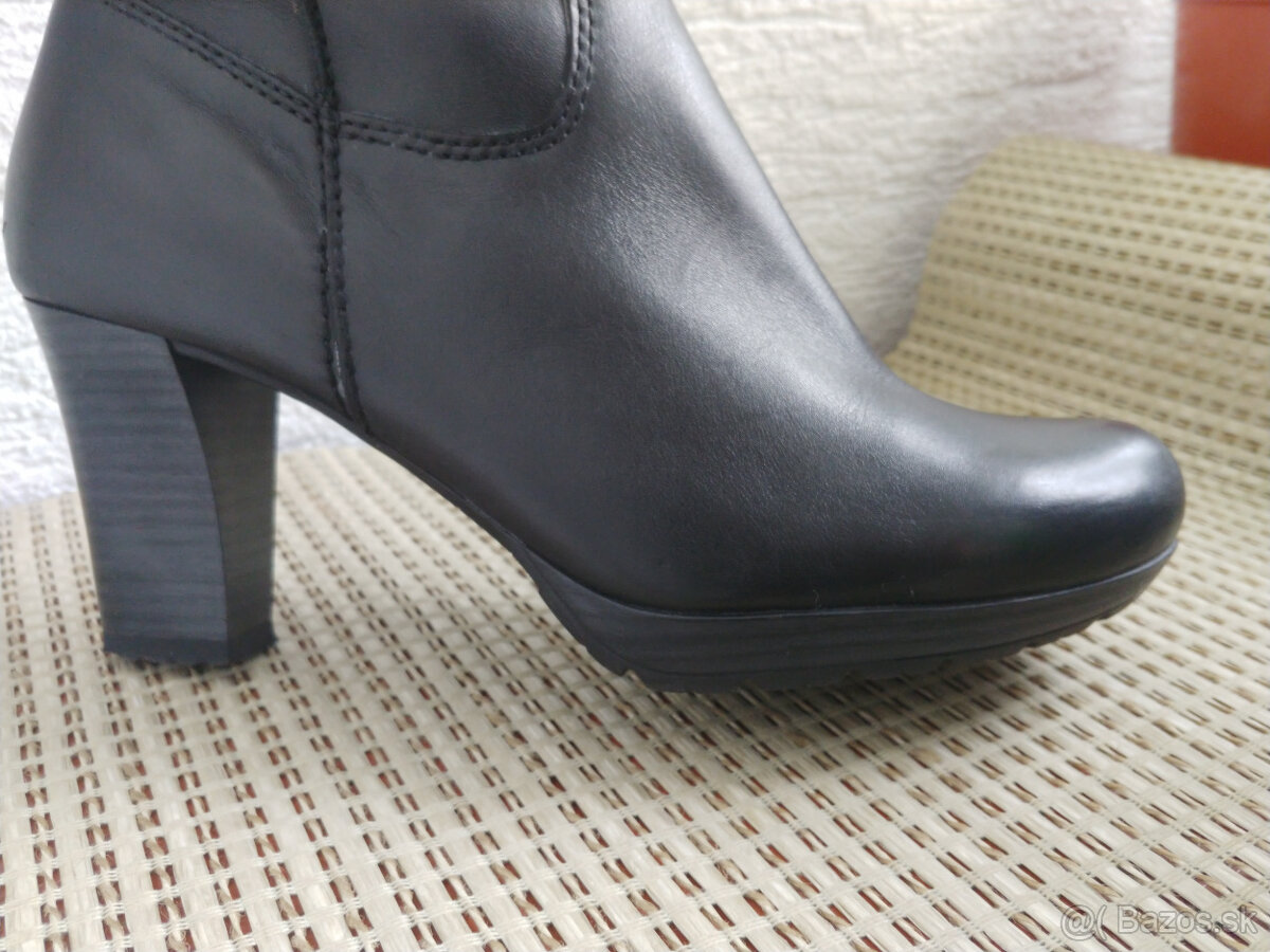 Zateplene kozene cizmy zn. Tamaris, velkost 38 - 7