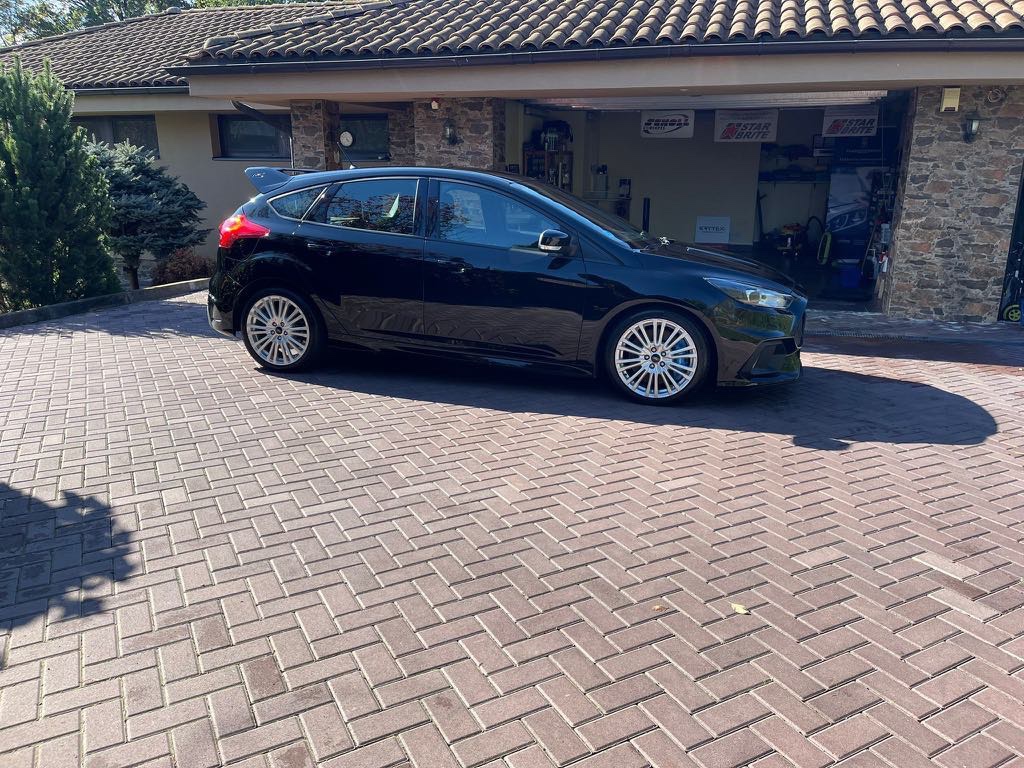 Ford Focus RS - 7