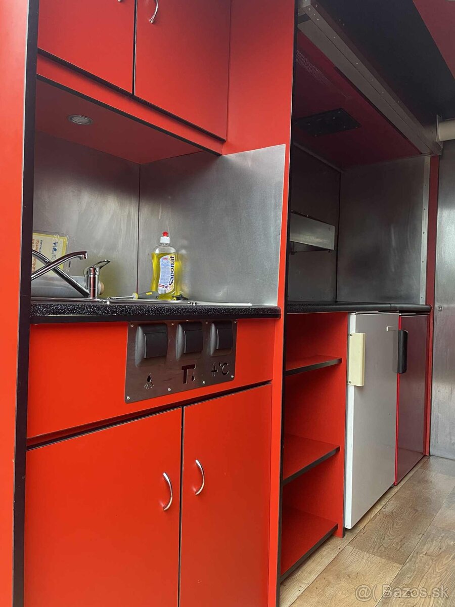 Foodtruck/pojazdný bufet - 7