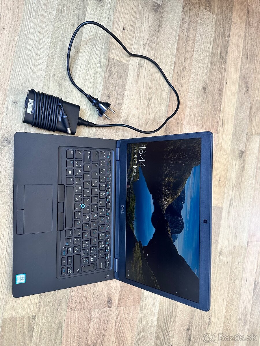 Dell Latitude 5490 - 7
