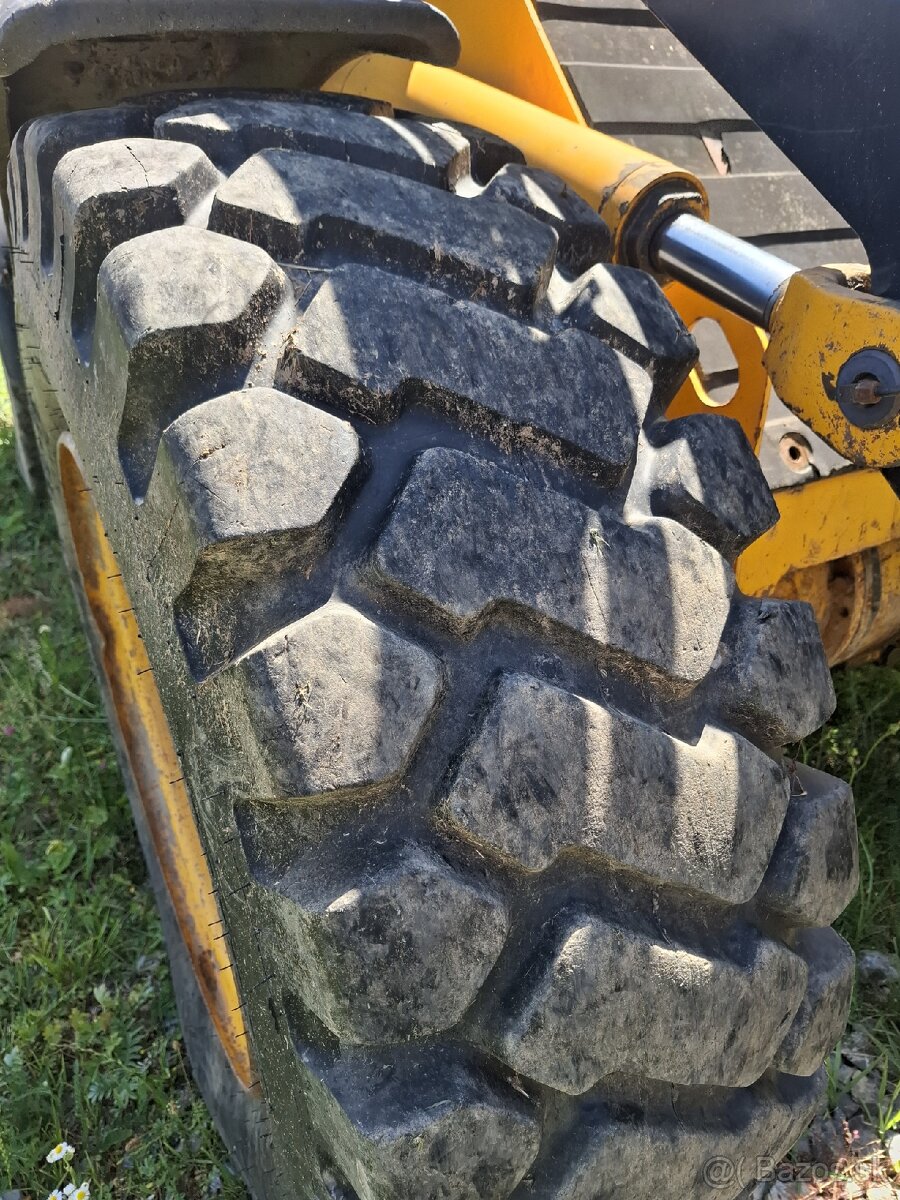 JCB 411 NAKLADAC - 7