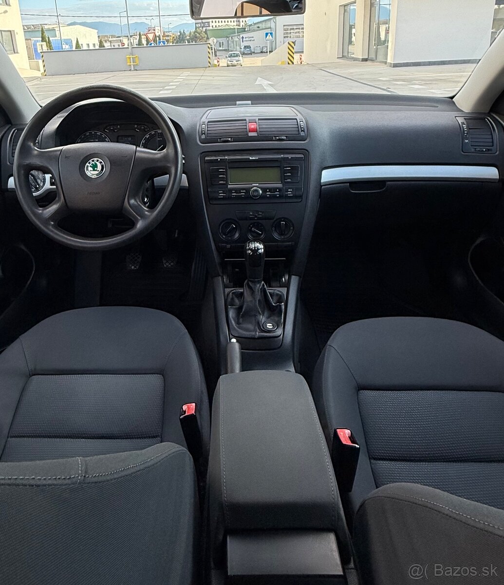 Škoda Octavia 1.6 MPI 75kw TOP STAV - TOP - 7