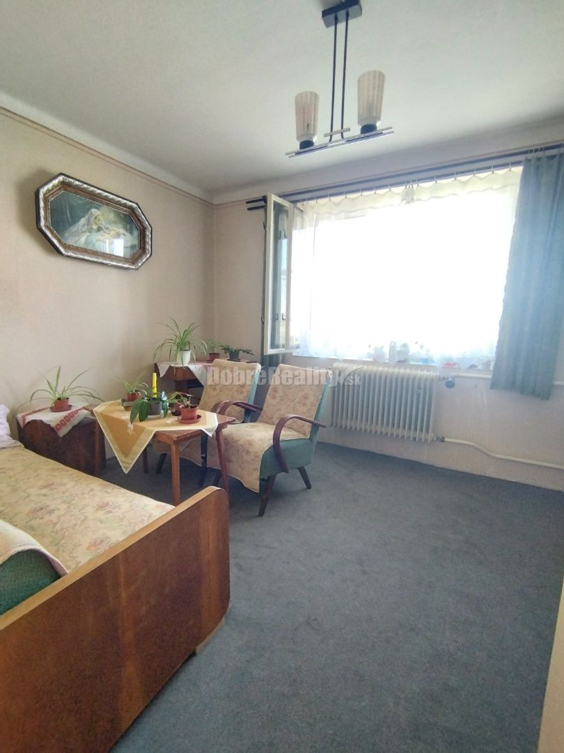 Super ponuka - príjemný rodinný dom pre viacčlennú rodinu s - 7