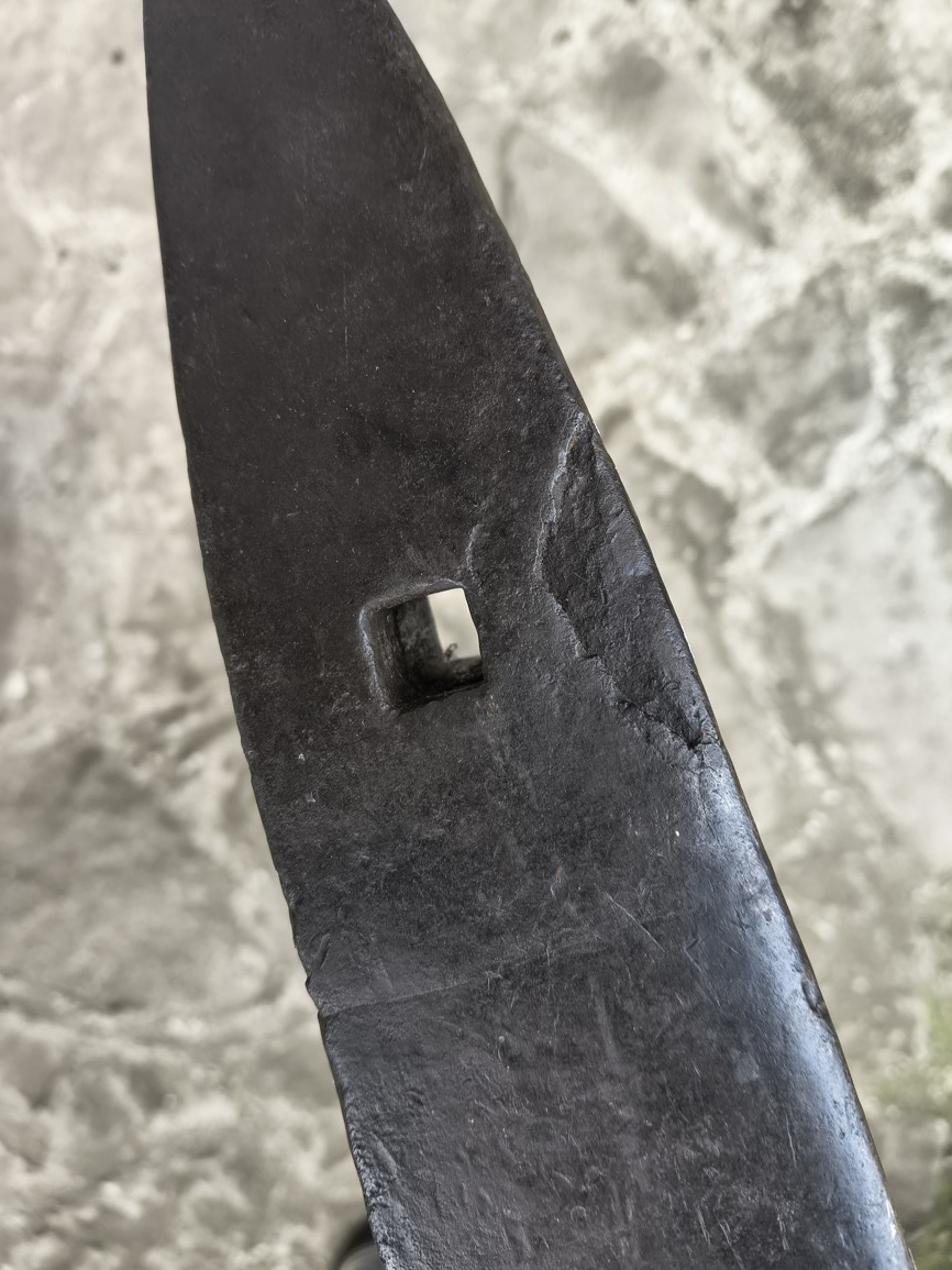 Kovadlina kováčske kliešte ,náradie, ,sekera,nebožiec - 7