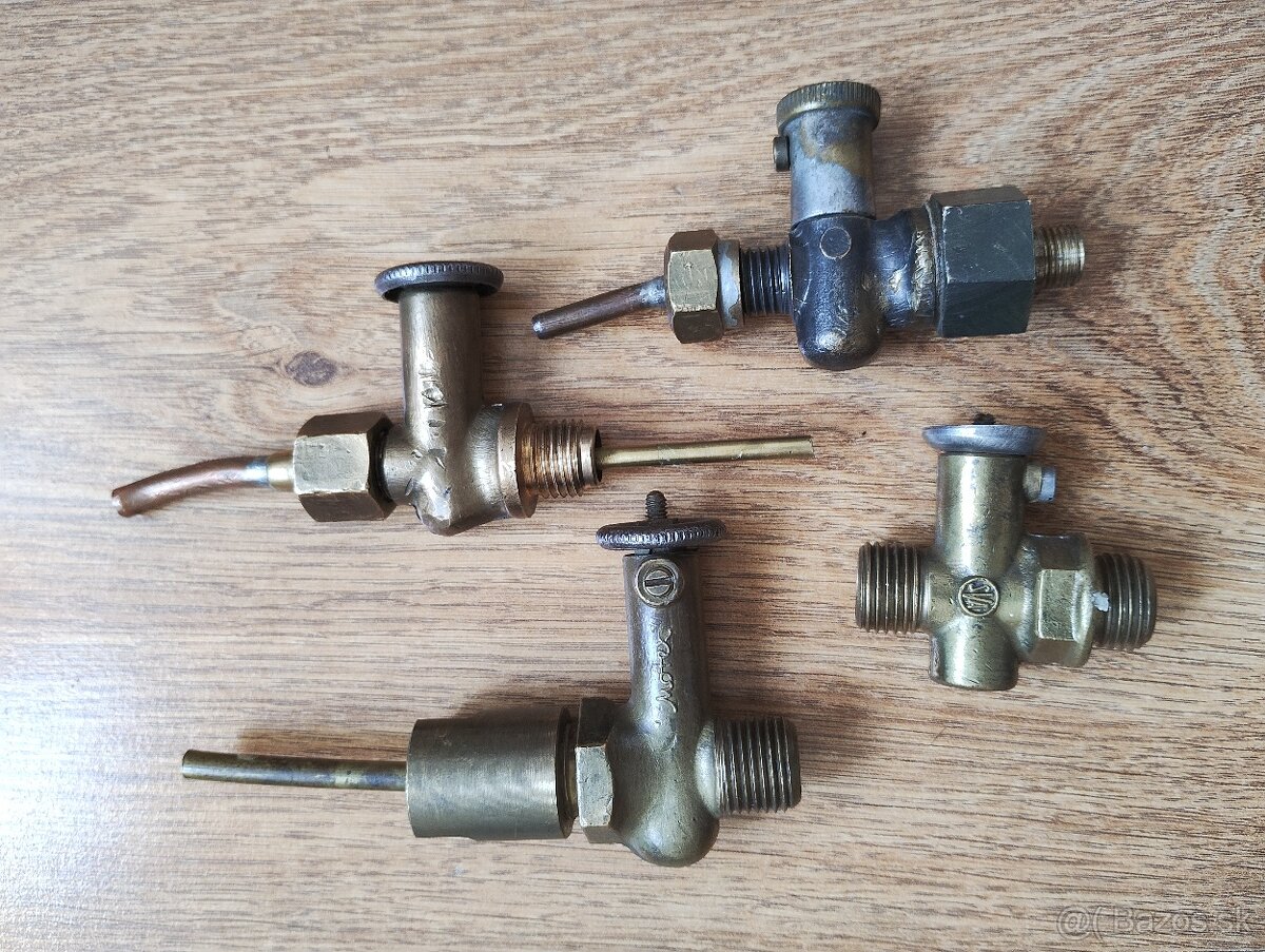 Originálne JAWA ČZ palivové kohútiky - pierok, čz, pionár at - 7