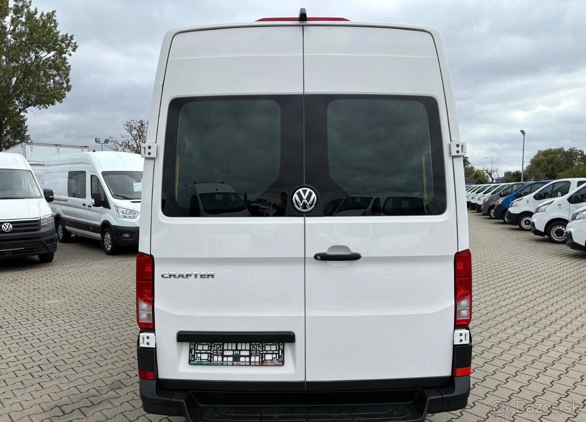 Volkswagen Crafter L3H2 7- miestne 2.0TDi/140koni - 2021 - 7