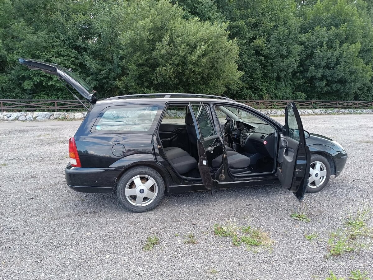 Predám Ford FOCUS combi - 7