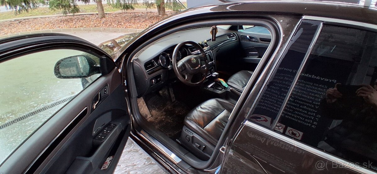 Predám Škoda superb 2 3.6v6 4x4 Laurin Klement 2012 - 7