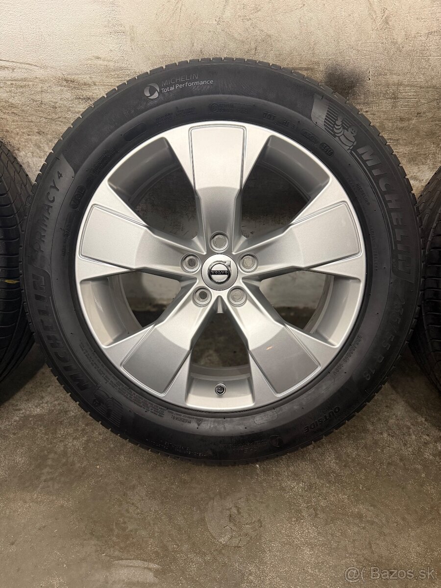 Nepoužitá letná sada 5x108 R18 , 235/55/18 Volvo XC40 - 7
