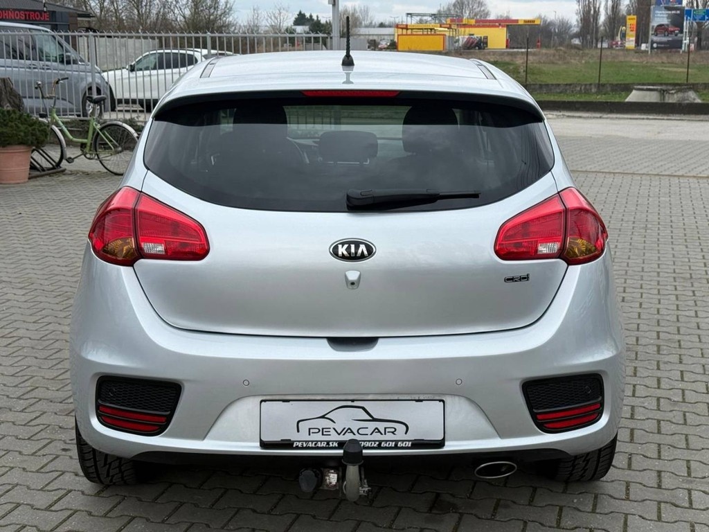Kia Ceed 1.6 CRDi 100kw M6 GOLD - 7