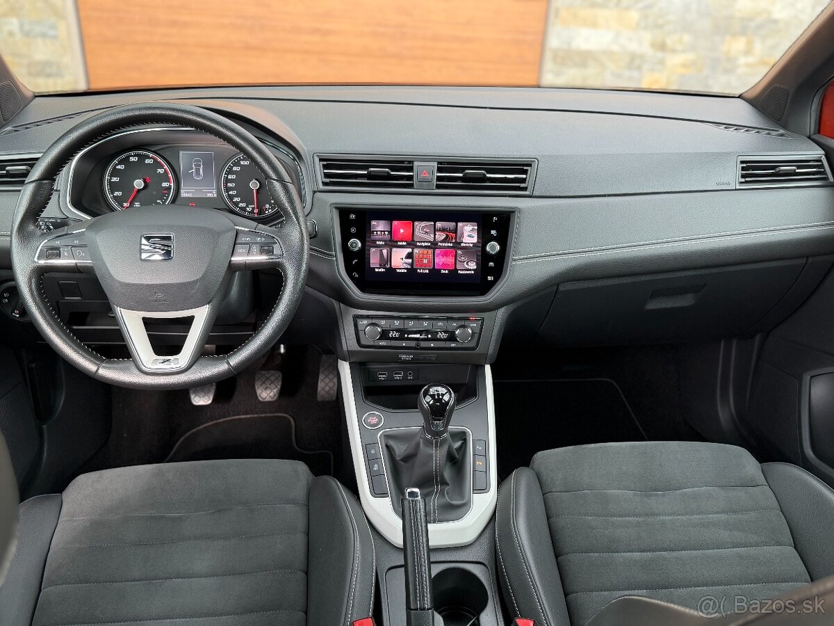 Seat Arona Xcellence LED, KEYLESS GO,ALCANTARA - 7