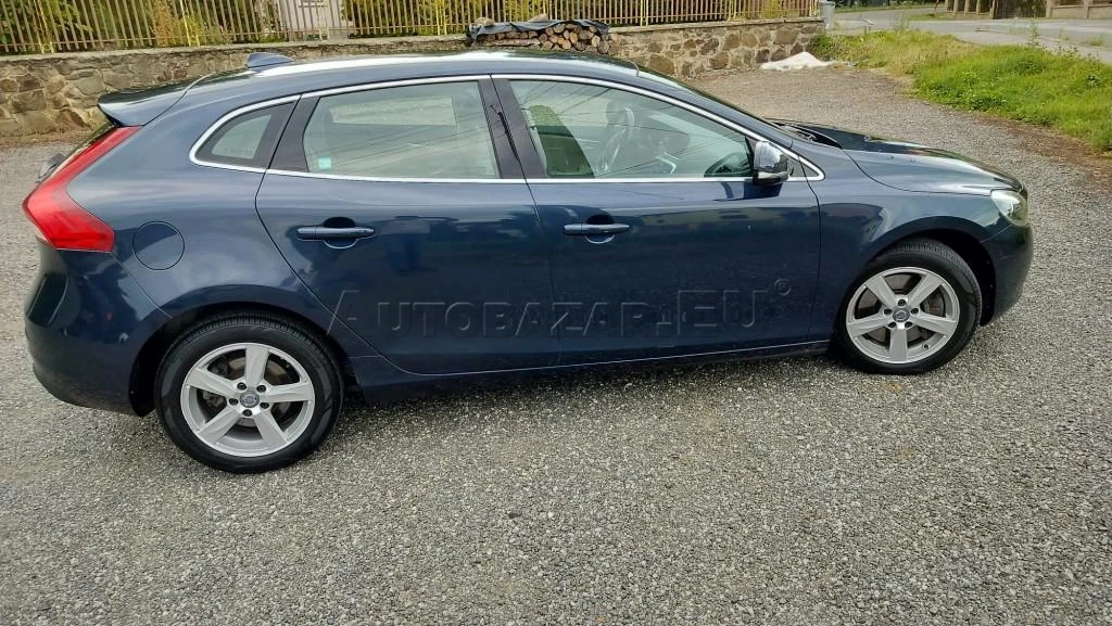 Volvo V40 D3 Momentum Geartronic - 7