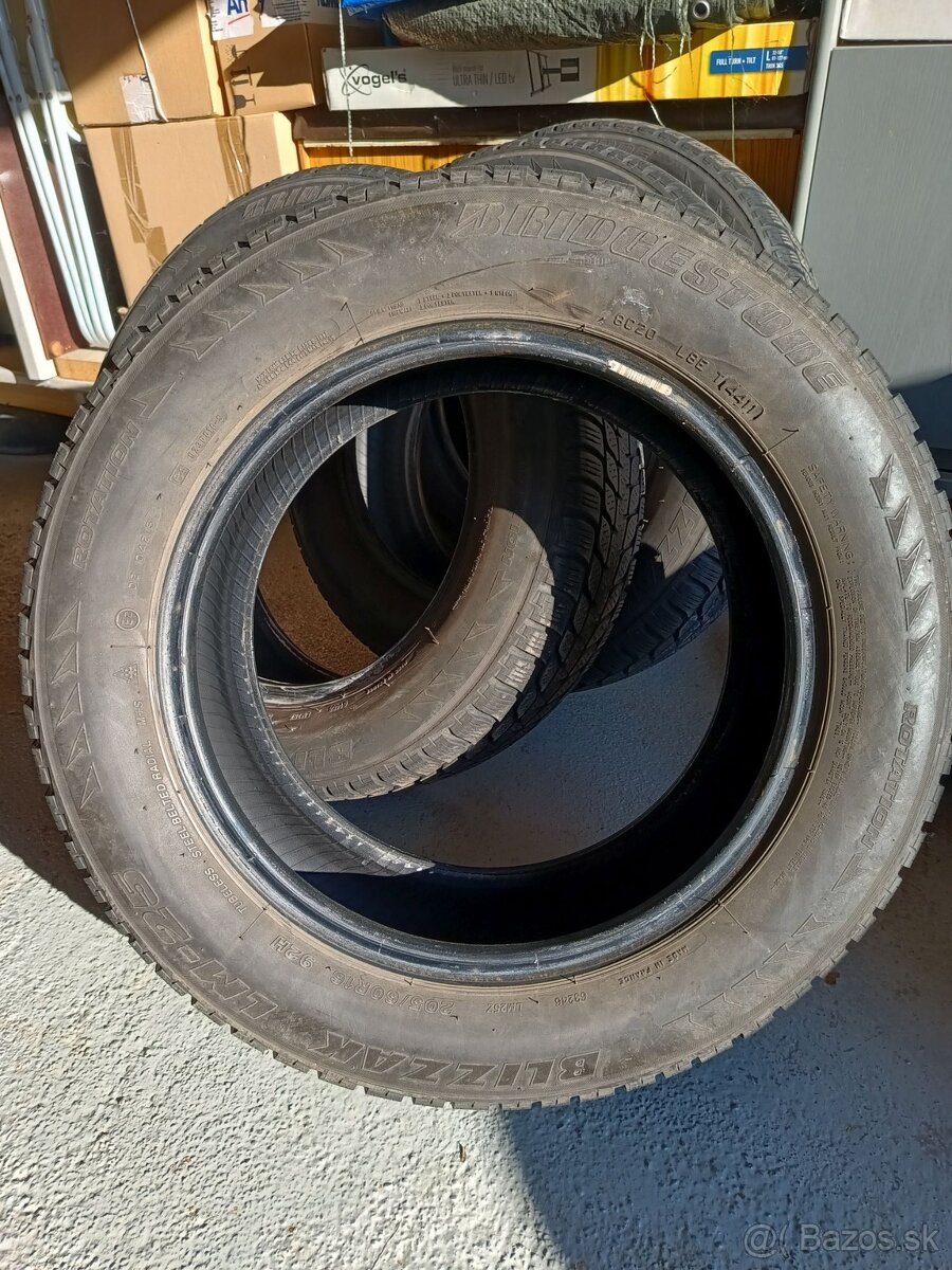 205/60 R16 BRIDGESTONE BLIZZAK LM-25 - 7