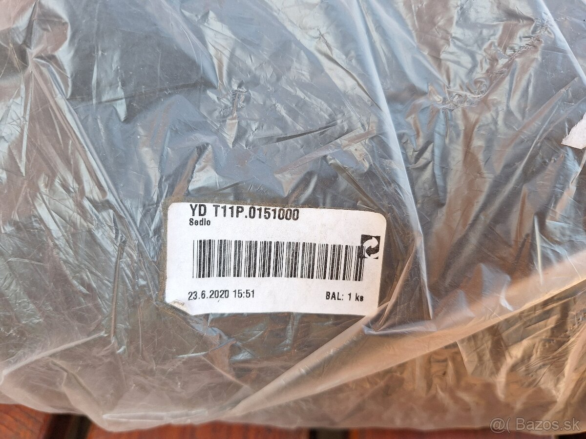 Sedlo na skúter Maxon - 7