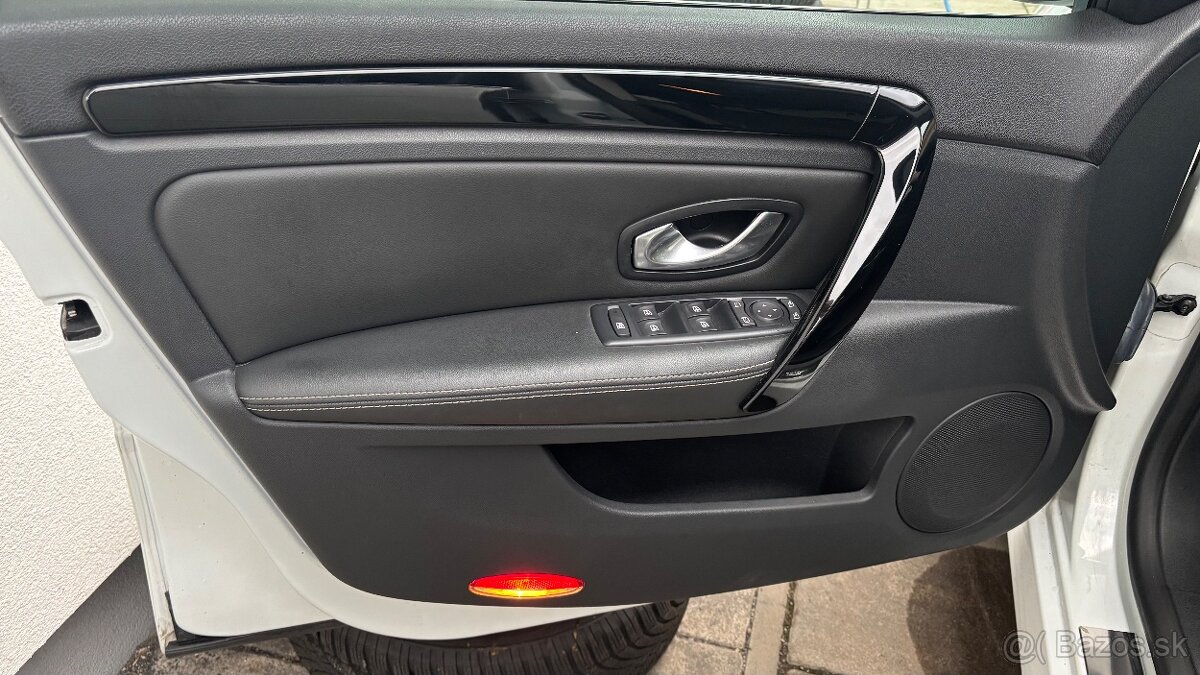 Renault Laguna Grandtour 2.0Dci - 7