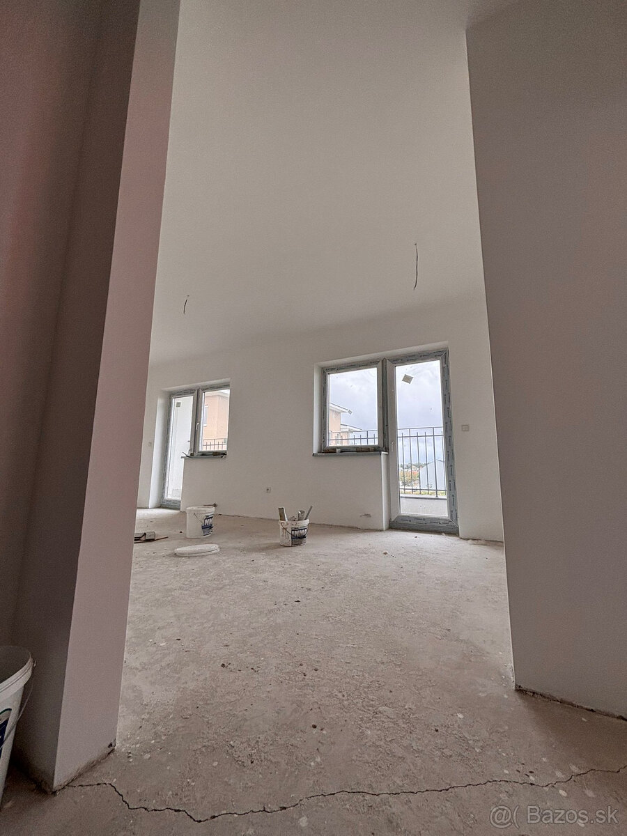 SENEC - EXKLUZÍVNE NA PREDAJ 3 izbový byt s vlastným kúrením - 7