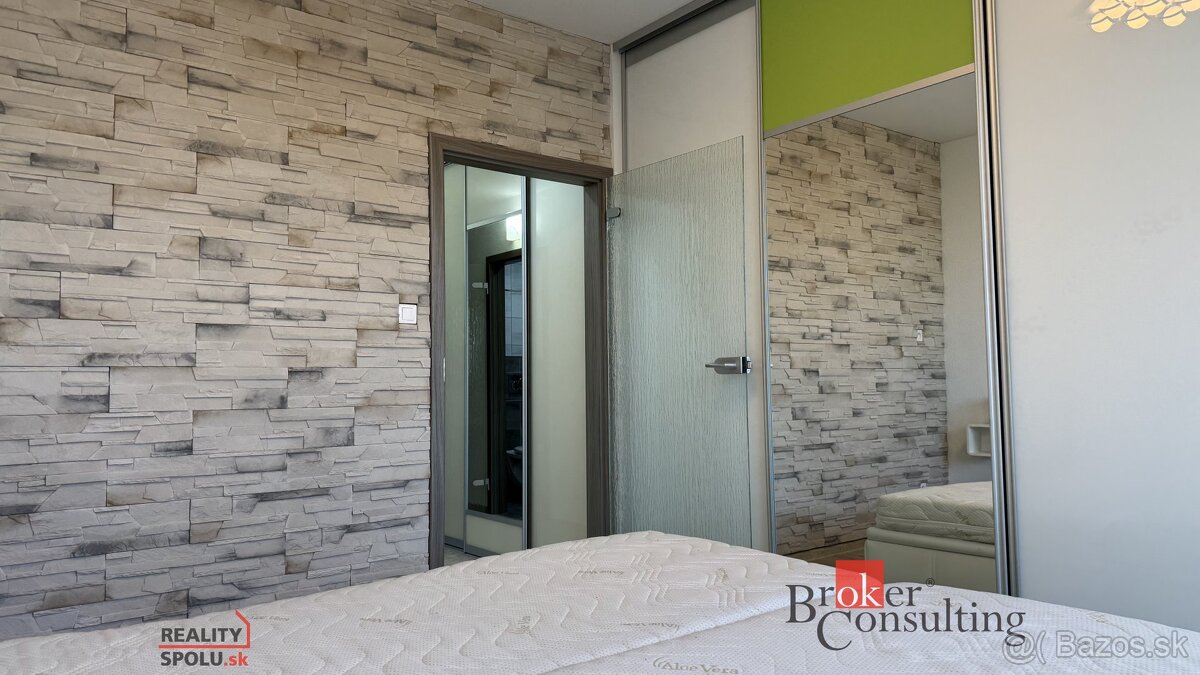 PRENÁNAJOM, 2-izbový byt s dvomi balkónmi a vlastným parkova - 7