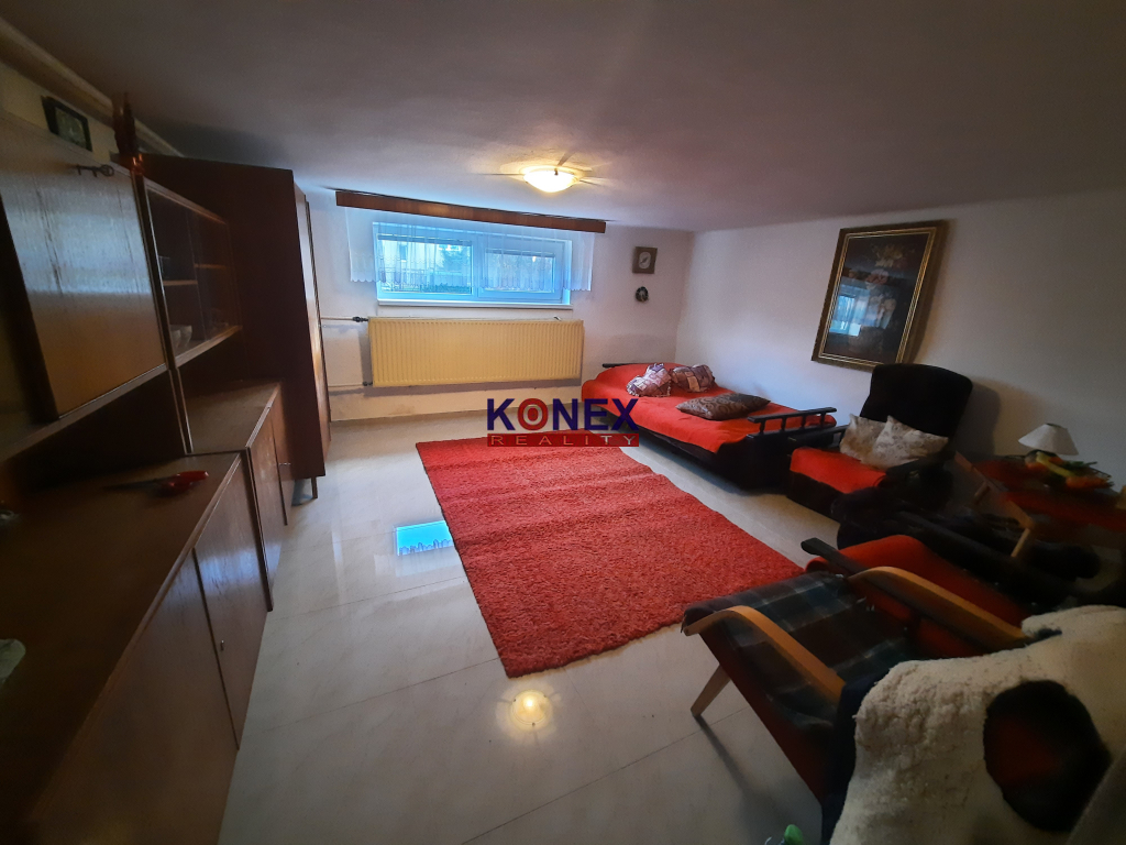 NOVÁ PONUKA Rodinný dom v Sačurove – NA PREDAJ - 7