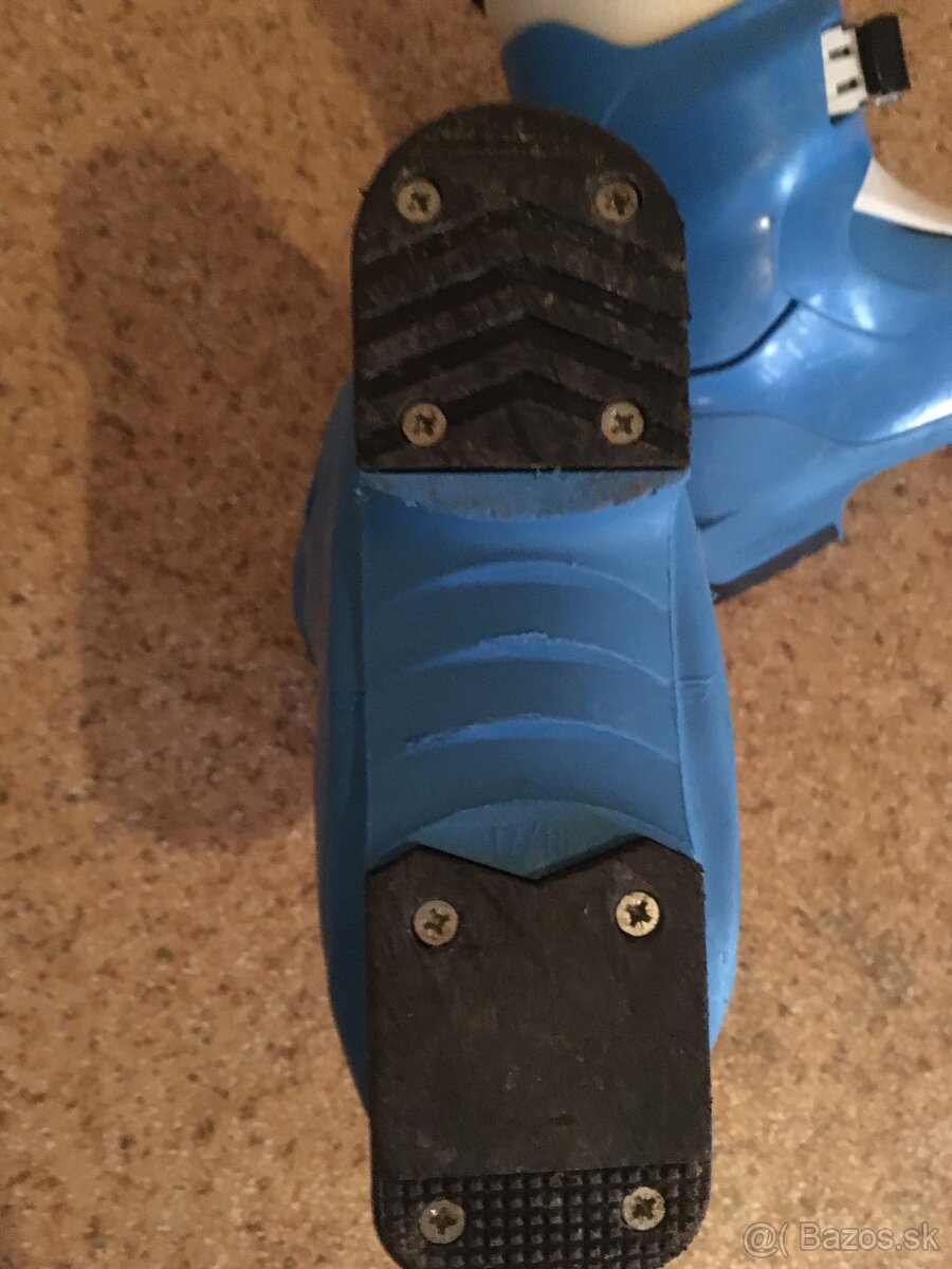 Predám detské lyže 80cm+lyžiarky veľ.28+palice - 7