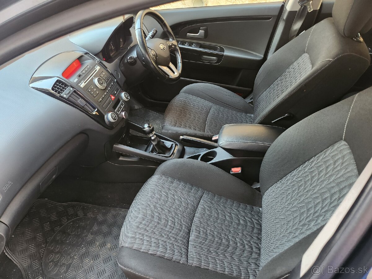 Kia Ceed 1.6 Crdi.dovoz gb - 7