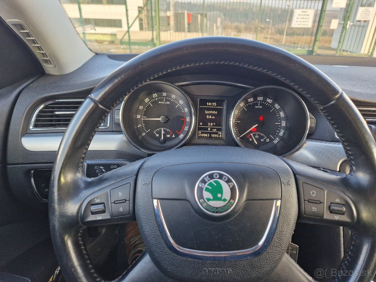 Superb 1.9 tdi 77kw bxe - 7