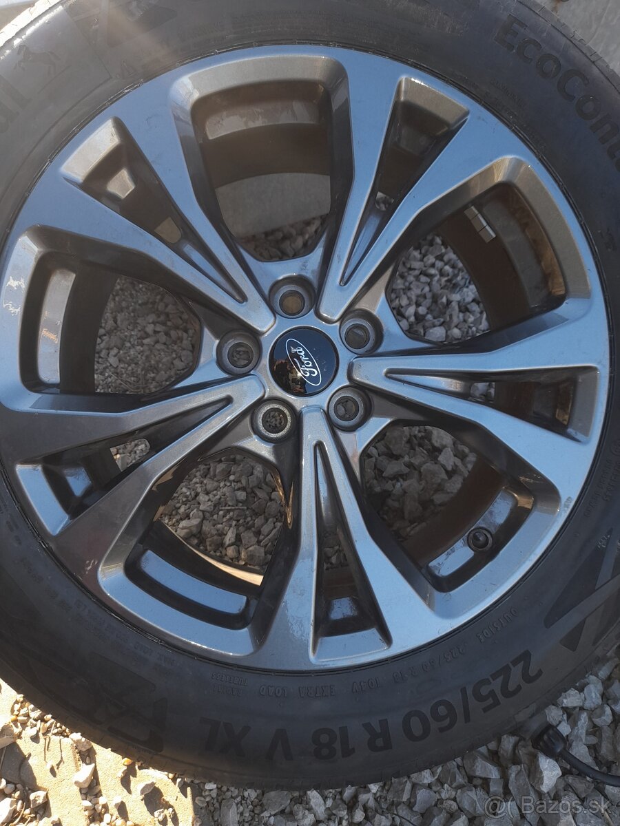 Hlinikový disk 1 ks Ford kuga r 18 obuta 225x60 - 7