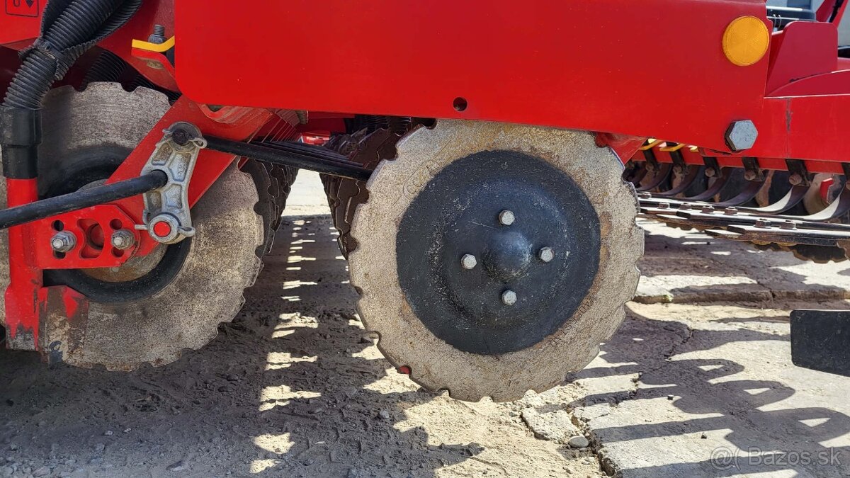 Mechanicka sejacka Vaderstad RAPID 400S - 7