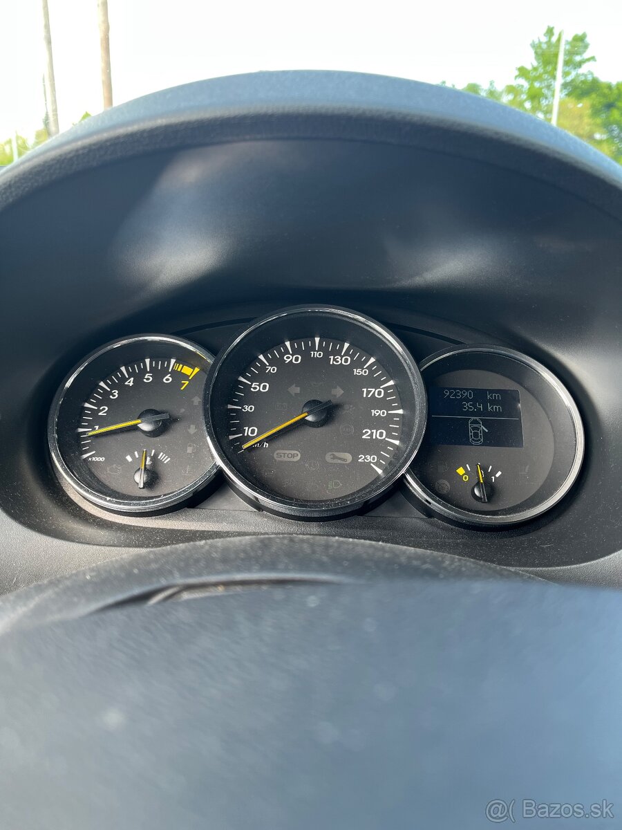 Renault Megane - 7
