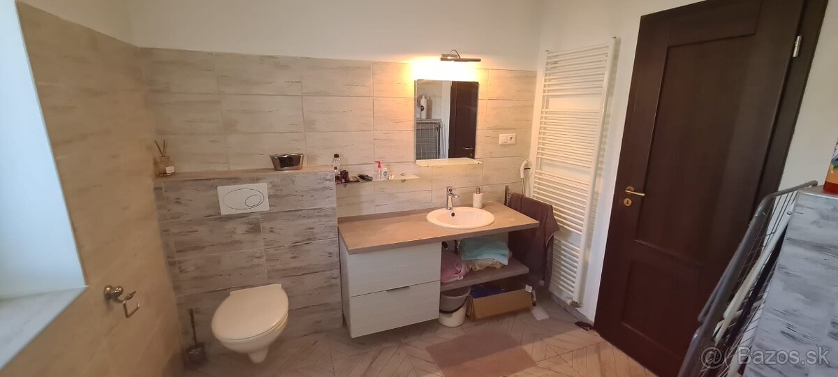 DVOJPODLAŽNÝ 4 izbový rodinný dom s GARÁŽOU, Bučany - More