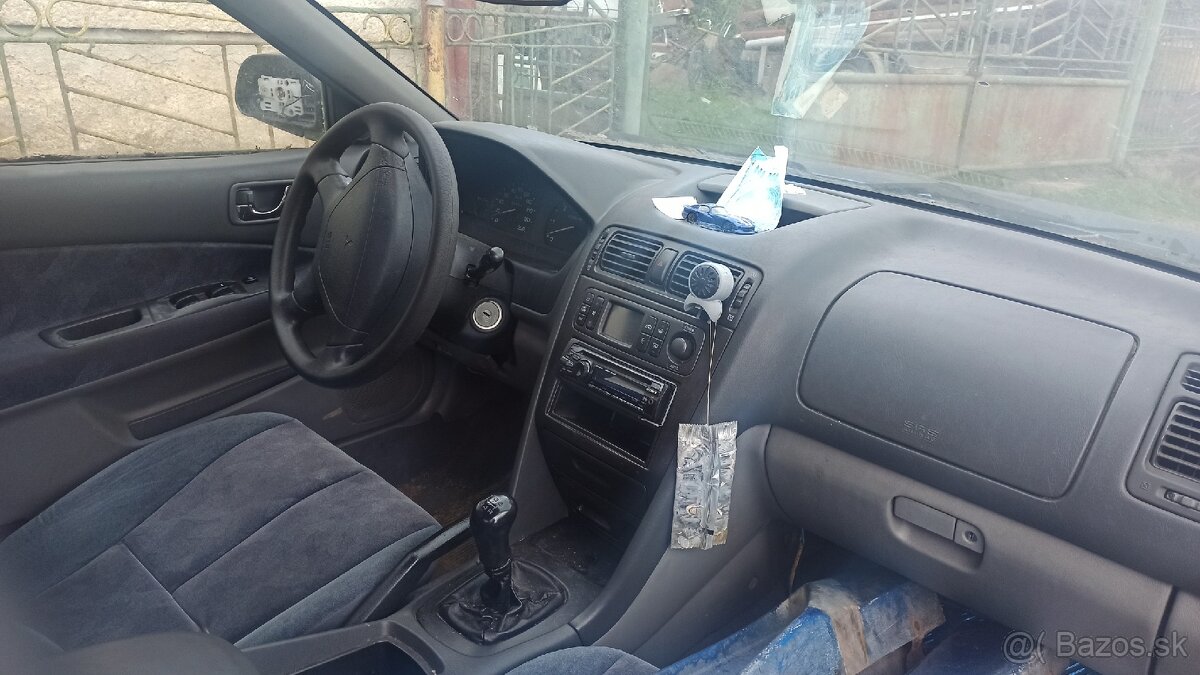 Mitsubishi Galant - 7