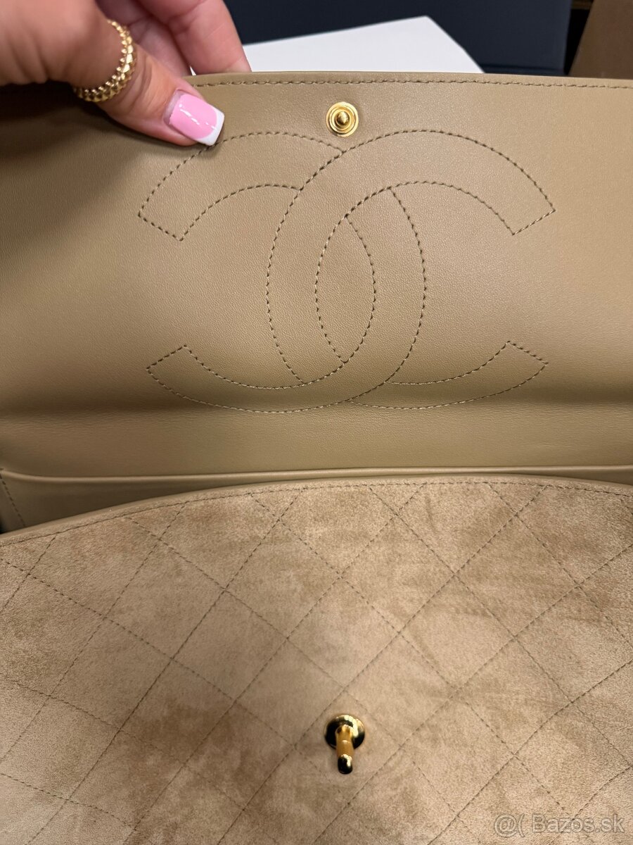 Chanel - 7